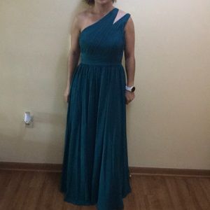 Prom dress / bridesmaid dress